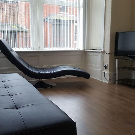 Blackpoolholidaylets Charles Street别墅 外观 照片